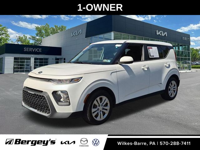 Snow White Pearl 2021 Kia Soul SUV / Crossover Front-Wheel Drive Continuously Variable Transmission
