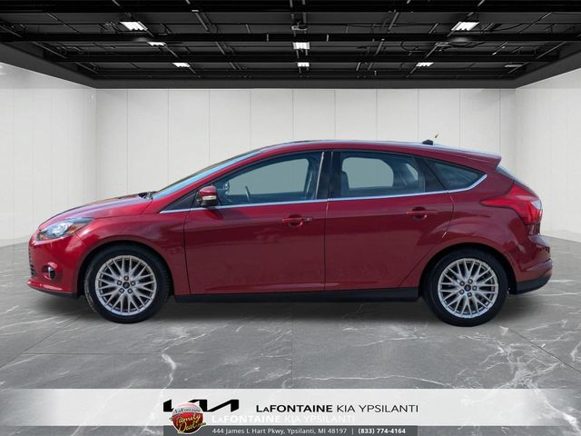 Used 2014 Ford Focus Titanium with VIN 1FADP3N21EL261805 for sale in Ypsilanti, MI