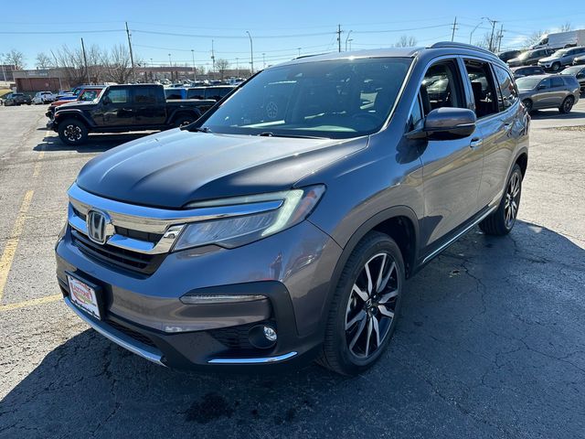 Used 2020 Honda Pilot Touring with VIN 5FNYF6H98LB058158 for sale in Kansas City