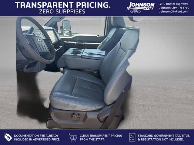 Oxford White 2016 Ford F-350 Super Duty Pickup Truck Four-Wheel Drive 6-Speed Automatic
