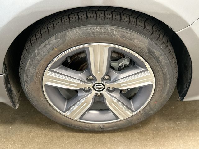 2019 Nissan Altima 2.5 SV Gray at Klick Lewis Buick Chevrolet