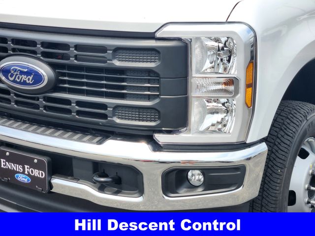 2025 Ford F-350SD XL photo