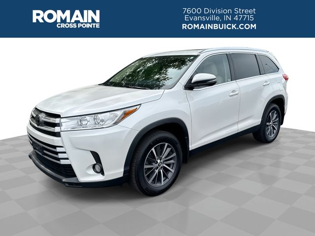 White (Blizzard Pearl) 2019 Toyota Highlander XLE AWD SUV / Crossover All-Wheel Drive 8-Speed Automatic