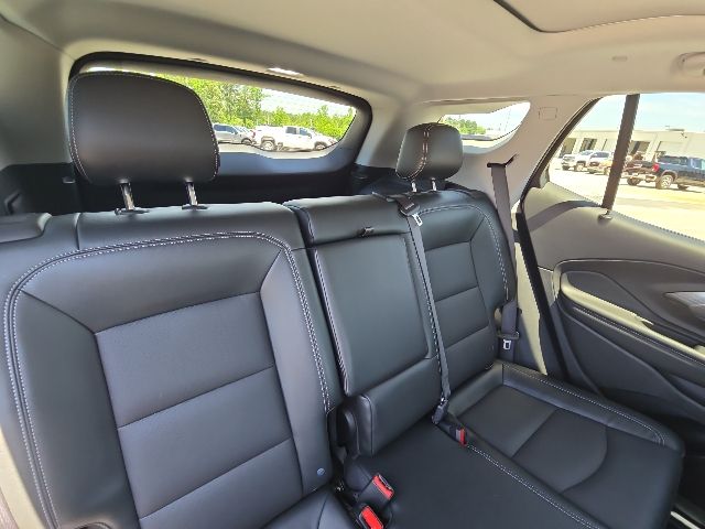 2024 GMC Terrain SLT:L44130A