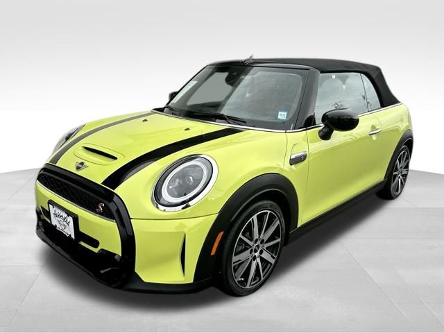 2024 MINI Cooper S Signature 18