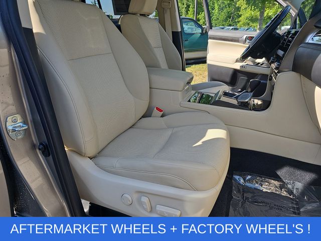 Used 2023 Silver Lexus 460 image 10