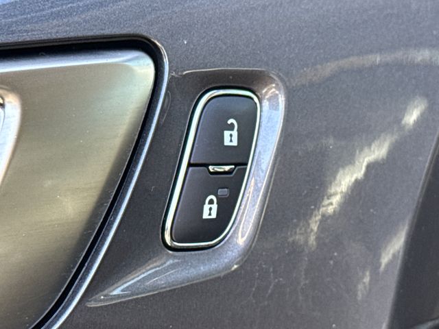 Certified Used 2022 Black Ford Lariat image 20