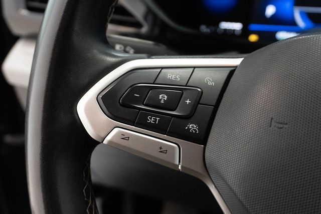 Used 2022 Volkswagen Taos SUV