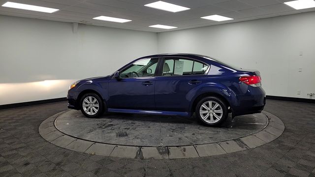 2011 – Subaru – Legacy