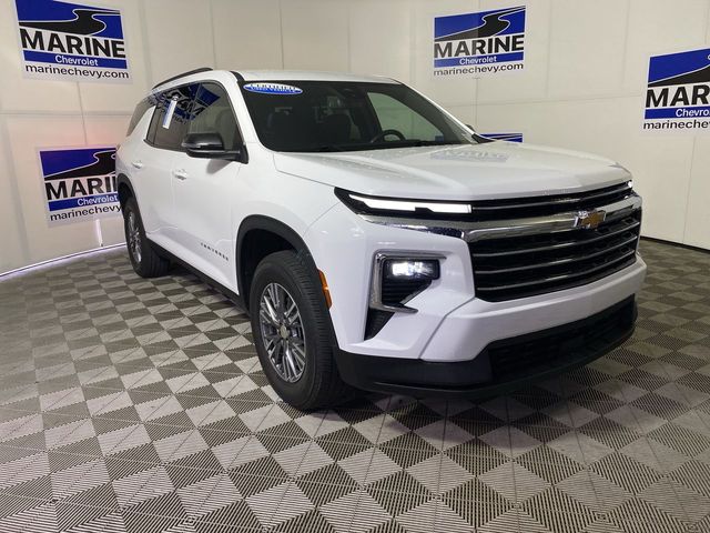 2025 Chevrolet Traverse LT FWD