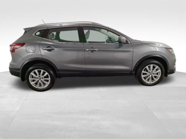 2022 Nissan Rogue Sport SV — photo 8