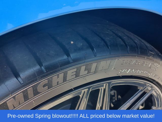Used 2022 Rapid Blue Chevrolet Stingray image 19