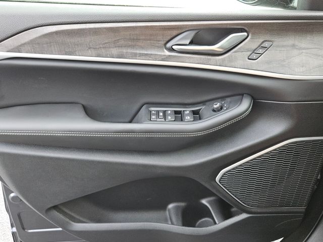 2026 Jeep Grand Cherokee Limited 4x2