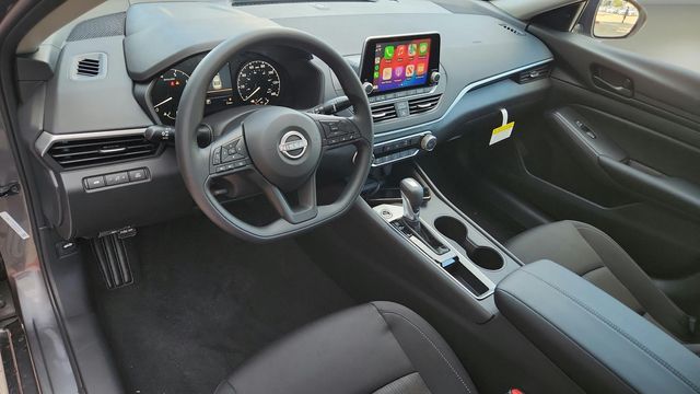 2025 Nissan Altima