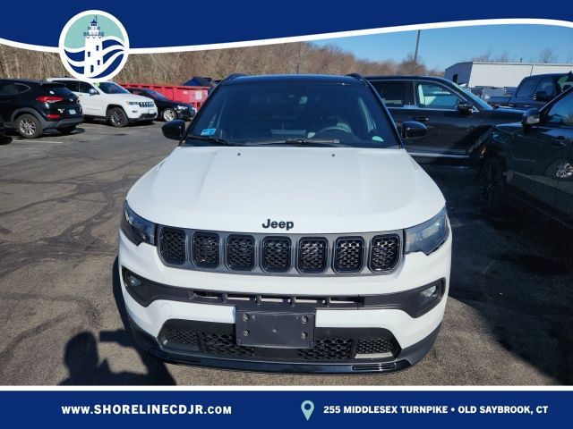 2023 Jeep Compass Altitude 4WD