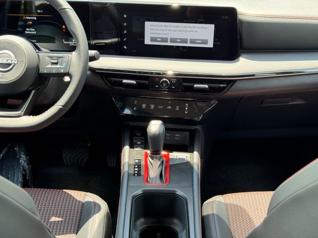 2025 Nissan Kicks SR - Photo 25