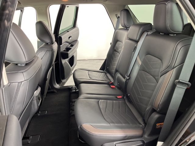 2025 Super Black Nissan Pathfinder Platinum 4X4 SUV