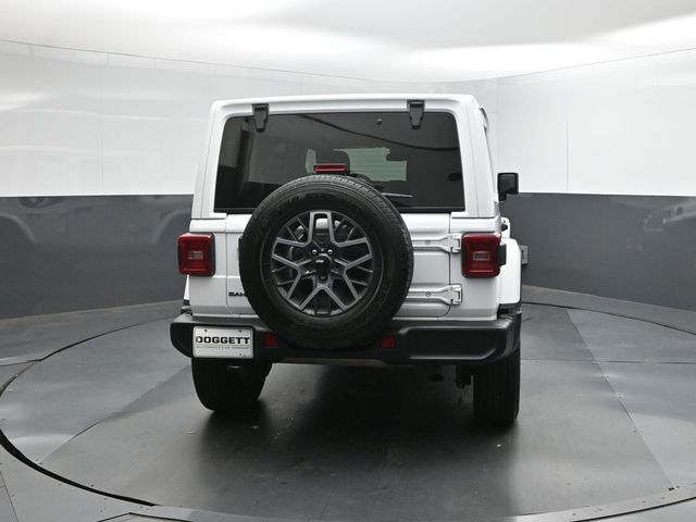 Used 2025 Jeep Wrangler SUV