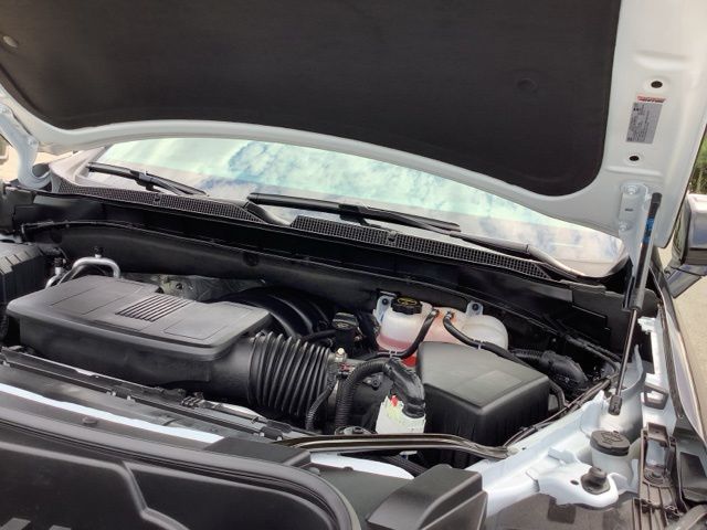 Used 2026 Polar White Chevrolet Premier image 14