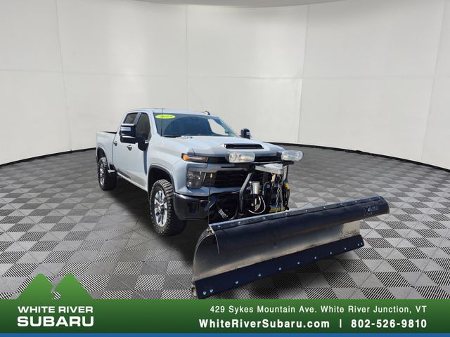 Slate Gray Metallic 2024 Chevrolet Silverado 2500HD Custom Crew Cab 4WD Pickup Truck Four-Wheel Drive Automatic