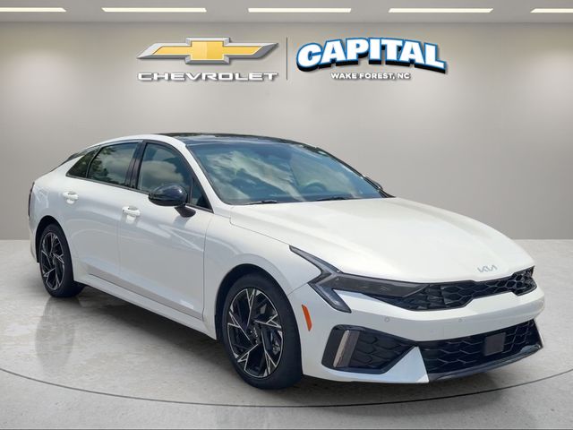 Used 2025 White Kia GT-Line image 7