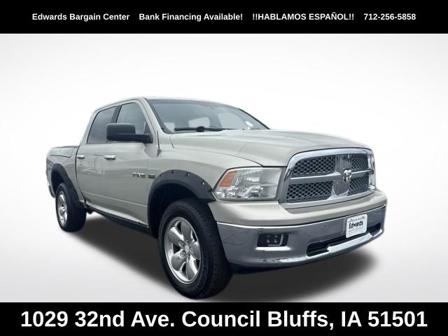 Light Graystone Pearlcoat 2009 Dodge RAM 1500 Pickup Truck Four-Wheel Drive 5-Speed Automatic