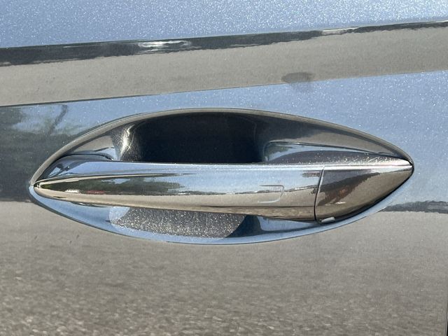 Used 2025 Gray Hyundai SEL image 40
