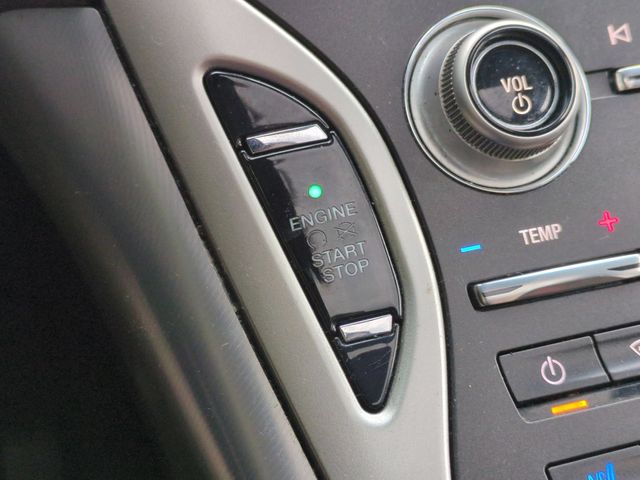 Used 2016 Silver Lincoln Reserve image 26