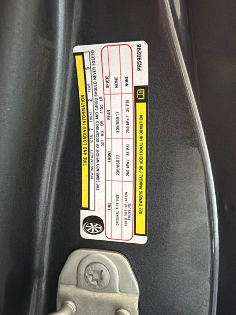 Used 2023 Chrysler Pacifica Van