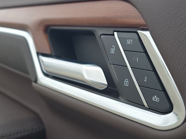 2023 GMC Sierra 1500 Denali:168682B