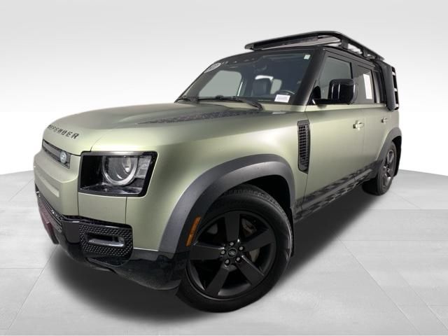 2022 Land Rover Defender 110 X-Dynamic HSE 2