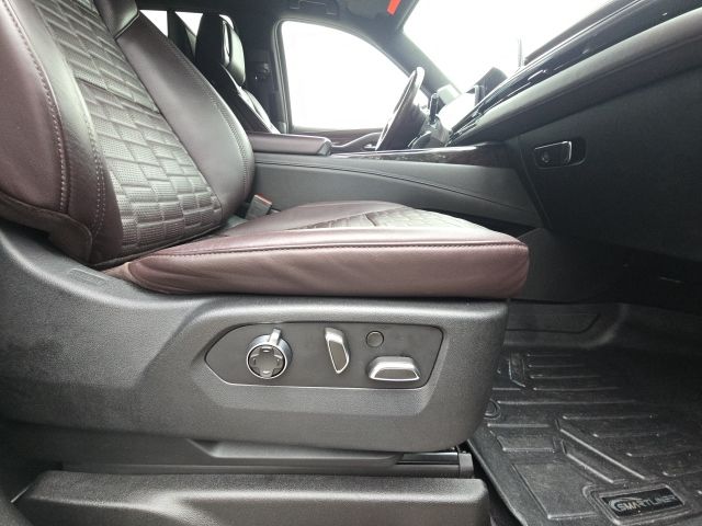 2021 Cadillac Escalade Premium Luxury Platinum:44868A