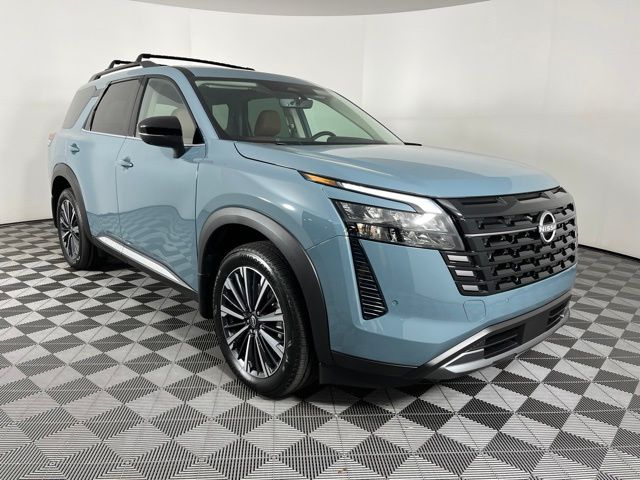 New 2026 Green Nissan Platinum image 2