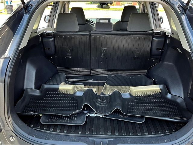 Used 2020 Toyota RAV4 SUV