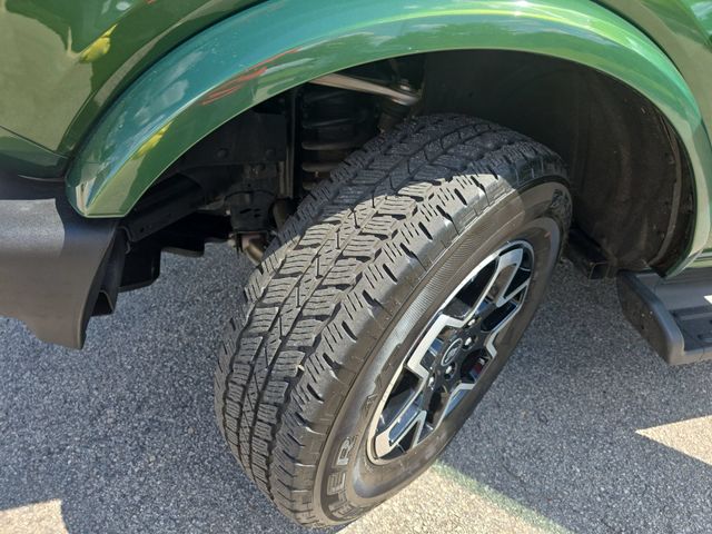 Used 2025 Eruption Green Metallic Ford Outer Banks image 32