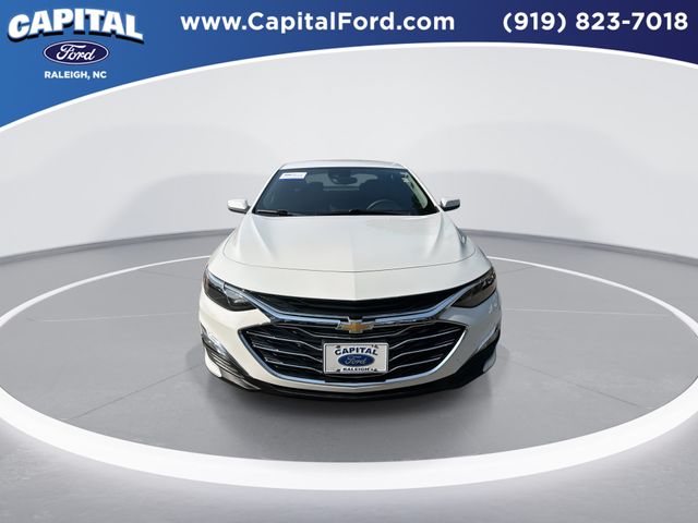 Used 2023 White Chevrolet LS image 3