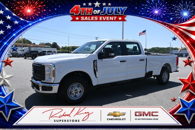 2026 Ford F-250 Super Duty XL Crew Cab RWD