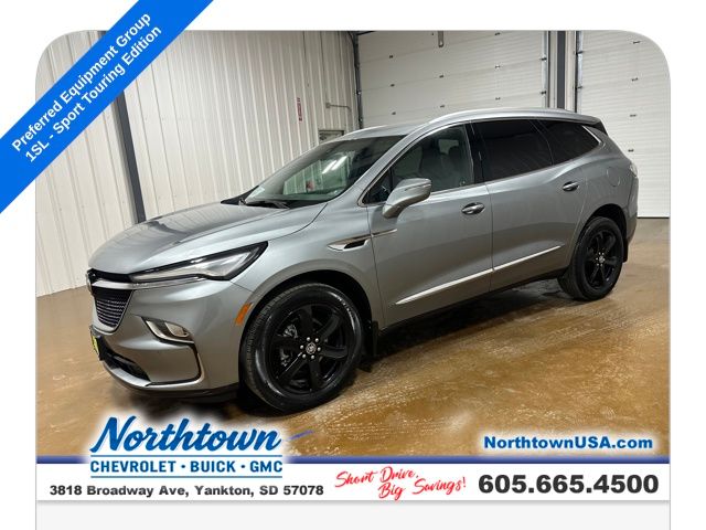 2023 Buick Enclave Essence AWD