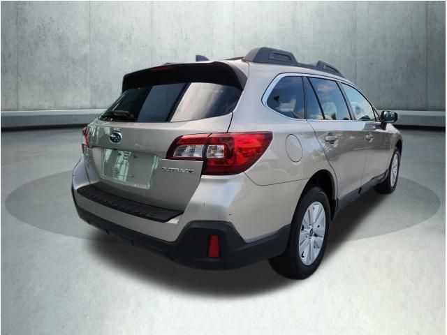 2018 Subaru Outback 2.5i Premium 6