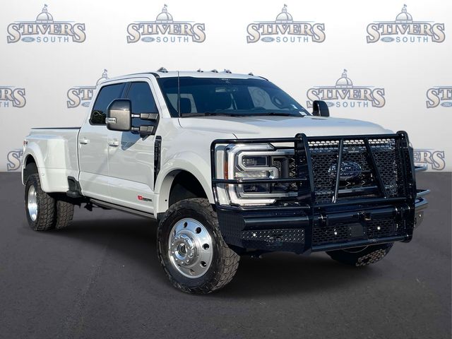Avalanche 2025 Ford F-450 Super Duty Platinum Crew Cab LB DRW 4WD Pickup Truck Four-Wheel Drive Automatic