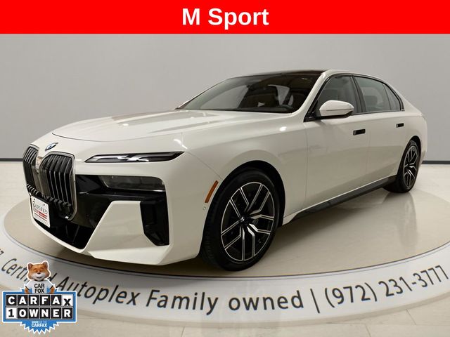White 2026 BMW 7 Series Sedan Rear-Wheel Drive 8-Speed Automatic