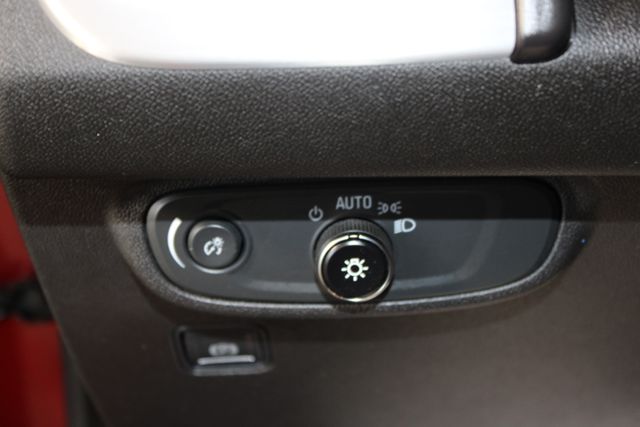 2023 GMC Terrain SLE photo