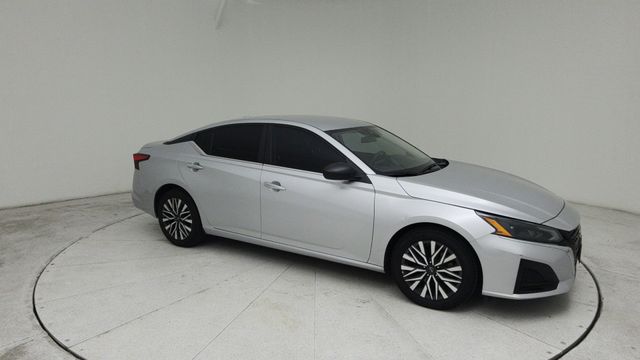 2024 Nissan Altima 2.5 SV - 6