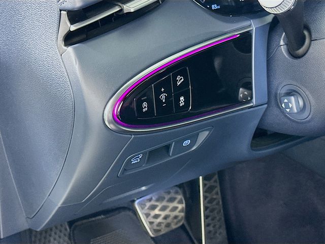 Thumbnail: 2022 Genesis GV70 - 10