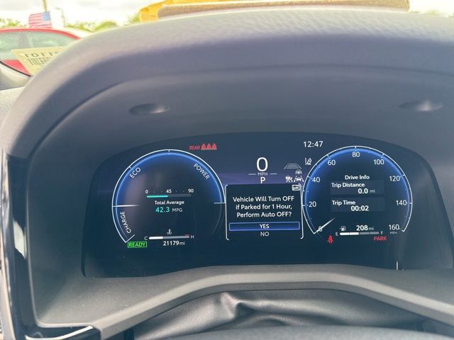 2025 Toyota Camry XSE - Photo 18