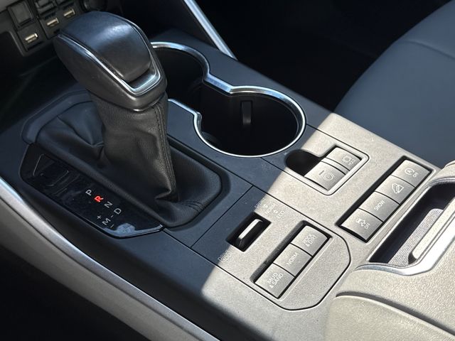 Used 2021 Toyota Highlander SUV