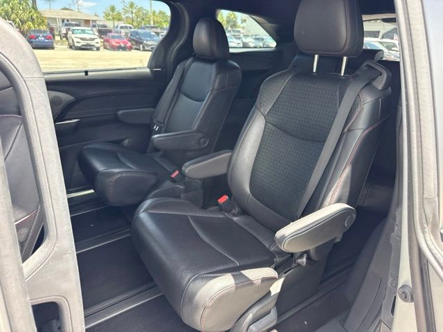 2025 Toyota Sienna - $45,088