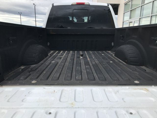 Used 2017 White Ford Lariat image 25