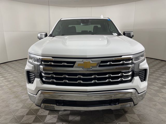 2023 Chevrolet Silverado 1500 LTZ 8