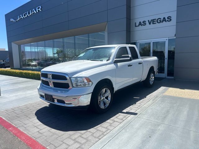 Bright White Clearcoat 2019 RAM 1500 Pickup Truck Four-Wheel Drive 8-Speed Automatic